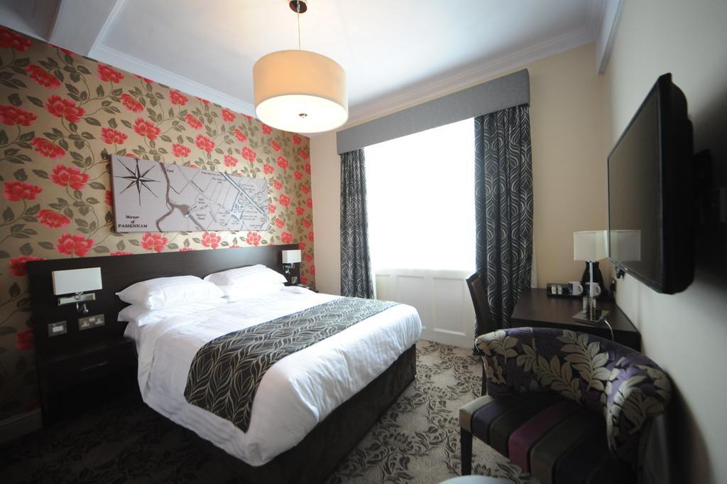 The Bull Hotel Стоуни Стратфорд Стая снимка