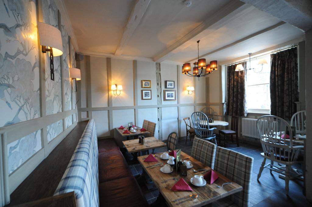 The Bull Hotel Стоуни Стратфорд Екстериор снимка